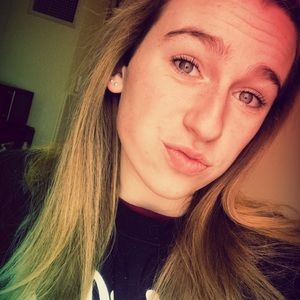 Meet your Posher, Lilly